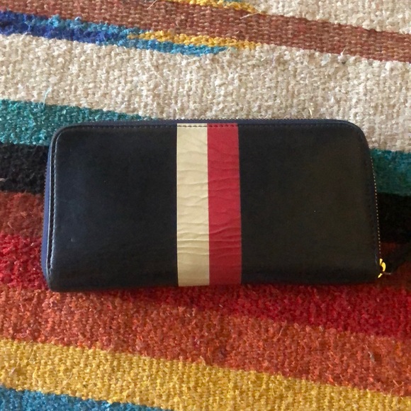 Clare V Accessories - Clare Vivier Full ZIP Wallet